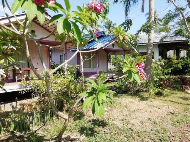 Phangan Island Баан Тай Екстериор снимка